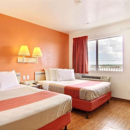 Motel 6-Fort Stockton, Tx Εξωτερικό φωτογραφία