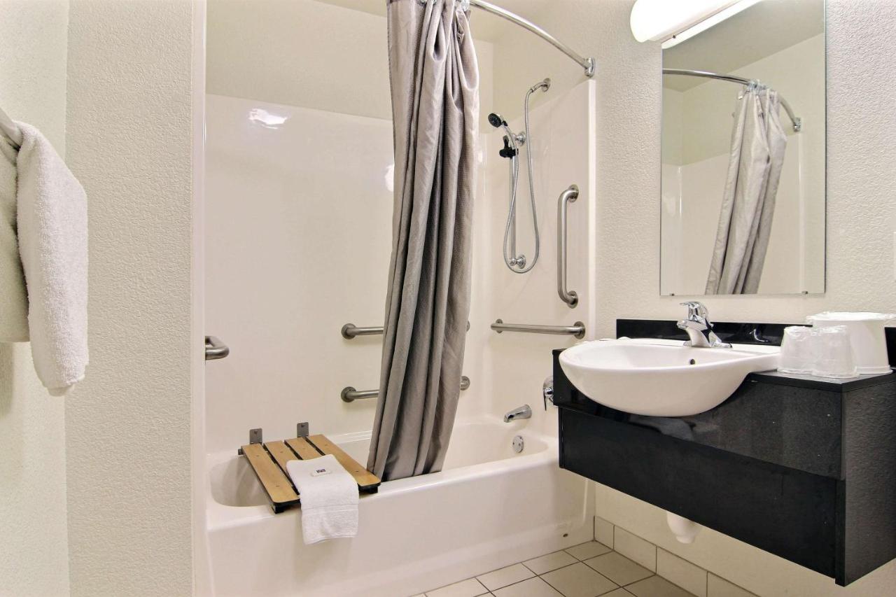 Motel 6-Fort Stockton, Tx Εξωτερικό φωτογραφία